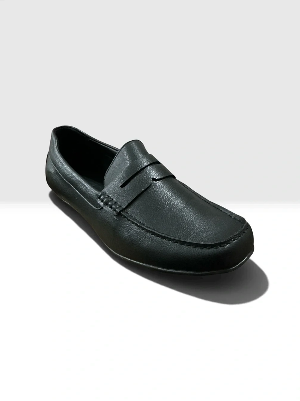 Classic Black Leather Men’s Penny Loafers